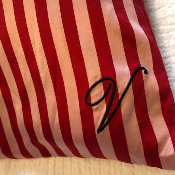 NWT Victoria’s Secret Pink & Red Striped Slippers | Size 9/10 - Picture 11 of 12